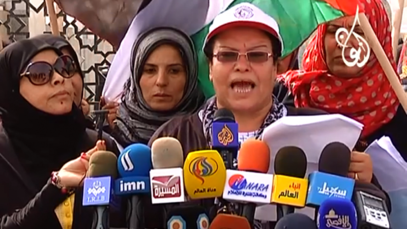 اتحاد لجان المرأة الفلسطينية ينظم وقفة احتجاجية على معبر رفح