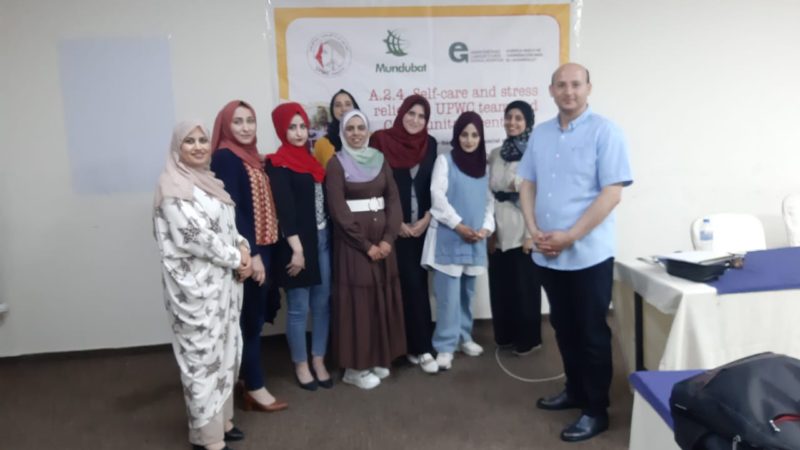 جلسة رعاية ذاتية لطاقم العاملات في اتحاد لجان المرأة الفلسطينية