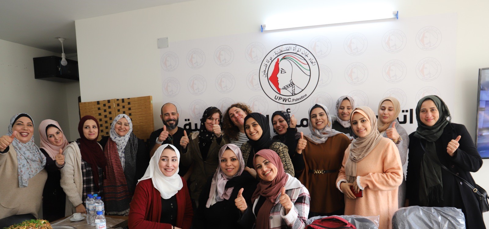 جمعية اتحاد لجان المرأة الفلسطينية تستقبل وفدا أسباني